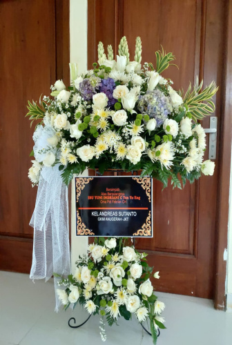 Bunga Standing duka Cita Semarang