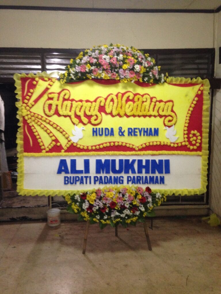 Belanja di toko bunga murah Bekasi