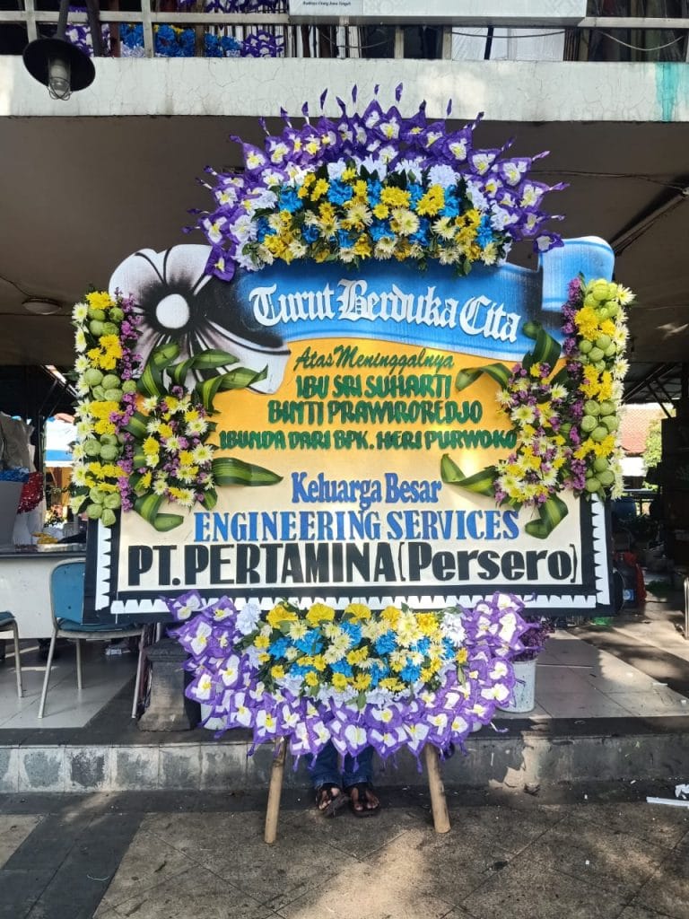 Toko Bunga di Rumah Duka Tiong Hoa Ie wan Semarang