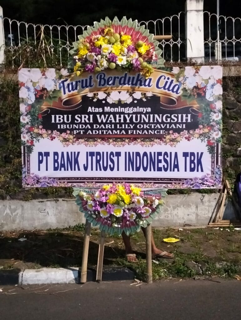 Toko Bunga di Sekitar Rumah Duka RS Panti Rapih