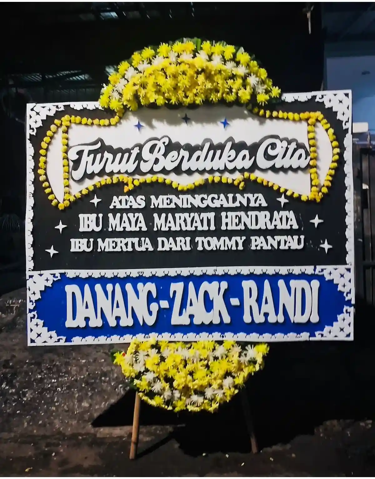 Toko Bunga Terdekat Rumah Duka House of Joy Ronatama Depok 24 Jam Bunga Papan Duka Cita
