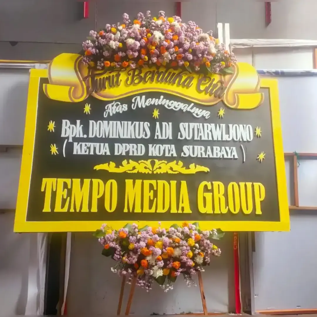 Bunga Papan Duka Cita