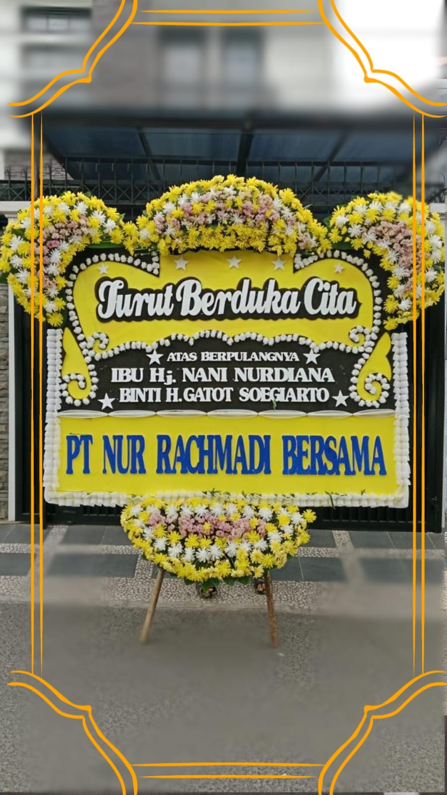 Bunga Papan Duka Cita