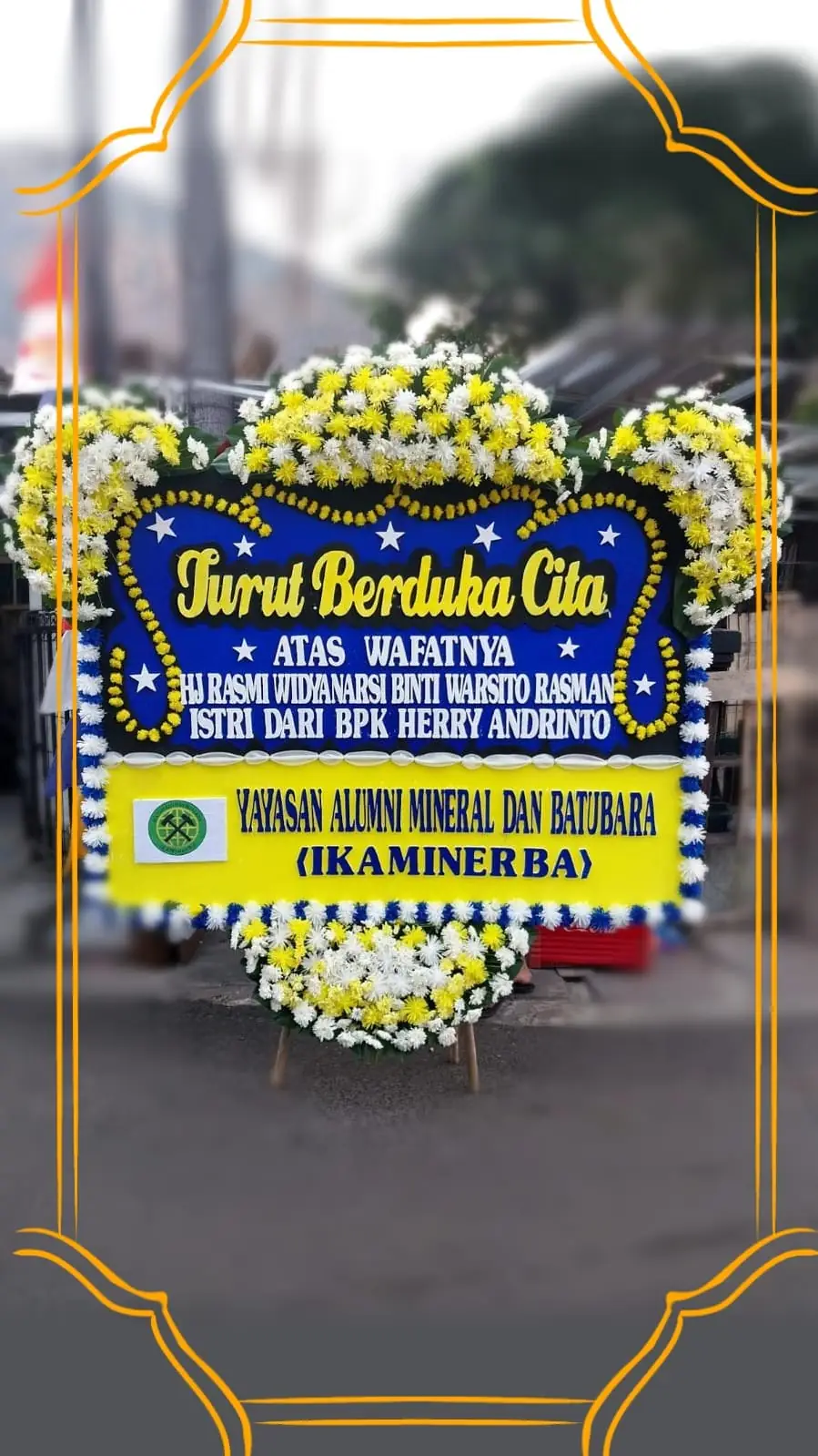 Bunga Papan Duka Cita